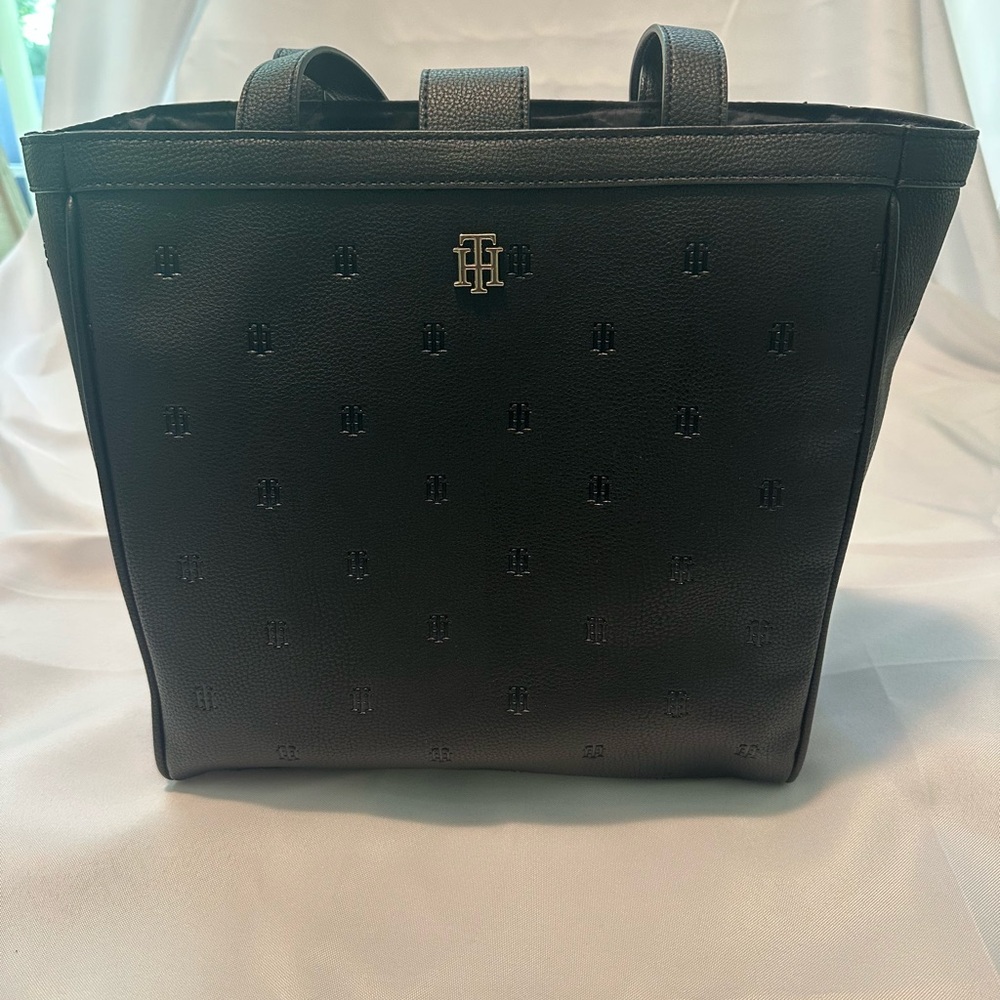 Tommy Hilfiger Black Backpack with Minimalist Design
